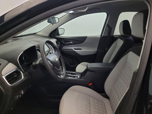 Used 2024 Chevrolet Equinox LS w/ LS Convenience Package FWD image 17