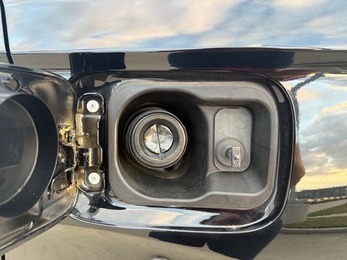 Certified 2023 Honda CR-V EX-L image 32