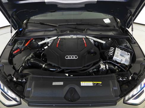 Used 2023 Audi S4 Premium Plus w/ Premium Plus Package image 6