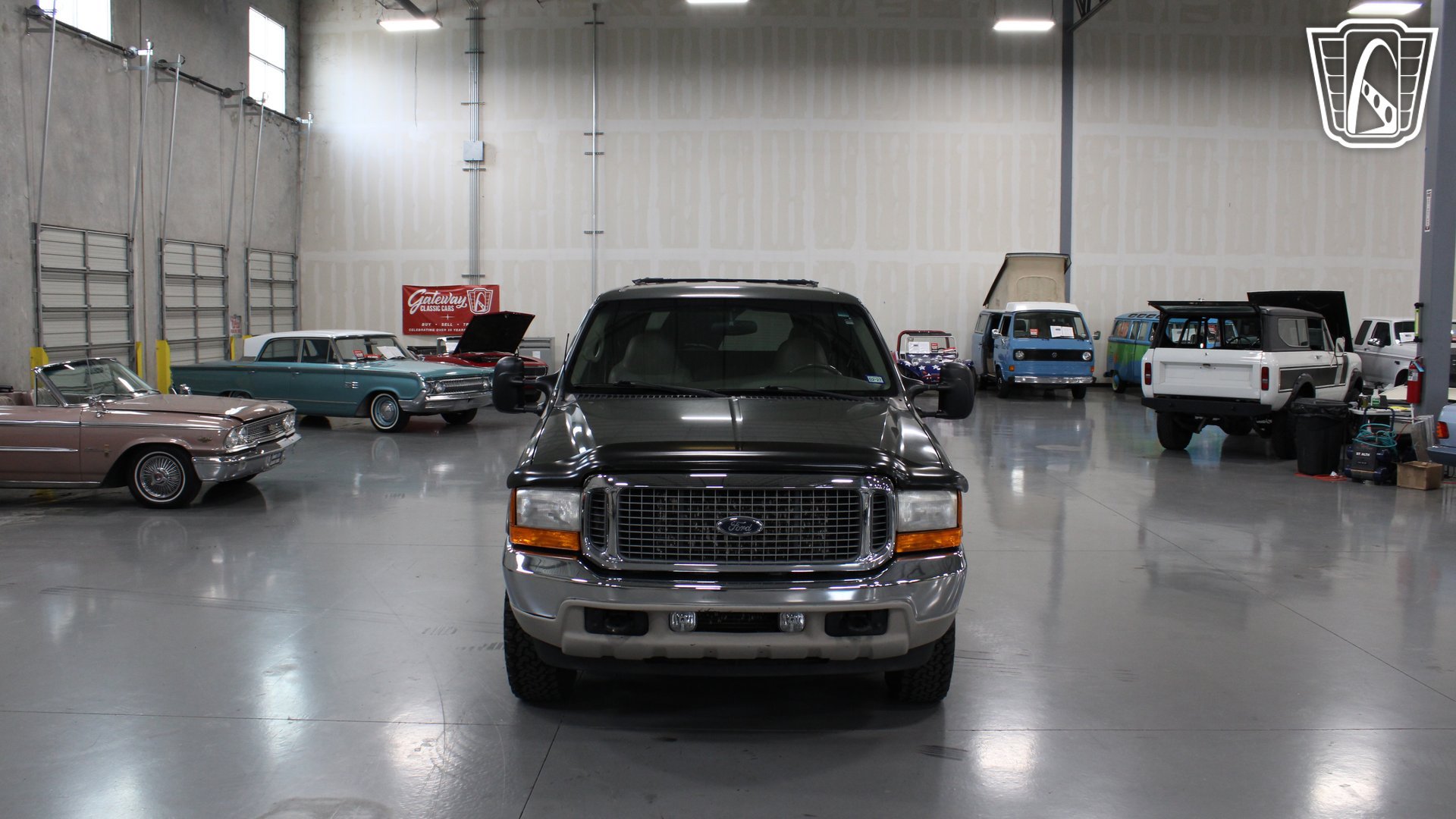 Used 2001 Ford Excursion Limited AWD/4WD image 38
