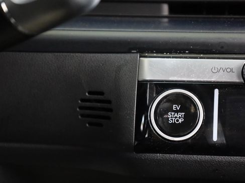 Used 2024 Hyundai Ioniq 6 SE AWD/4WD image 34