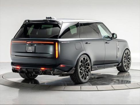 New 2025 Land Rover Range Rover Long Wheelbase Autobiography image 5