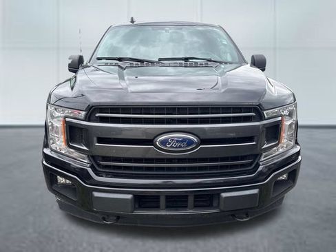 Used 2020 Ford F150 XLT w/ Equipment Group 302A Luxury AWD/4WD image 6