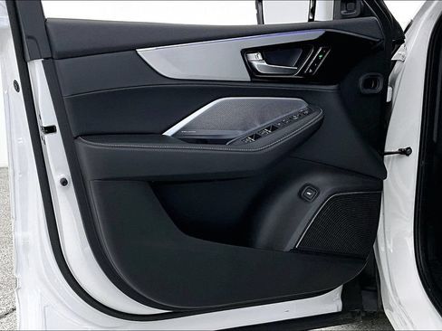 Certified 2026 Acura MDX FWD w/ Technology Package image 22
