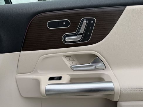 Certified 2026 Mercedes-Benz GLA 250 image 29