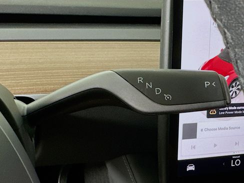 Used 2023 Tesla Model Y Long Range image 24