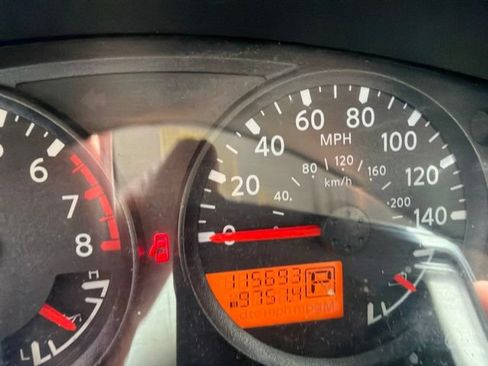 Used 2019 Nissan Frontier SV RWD image 10