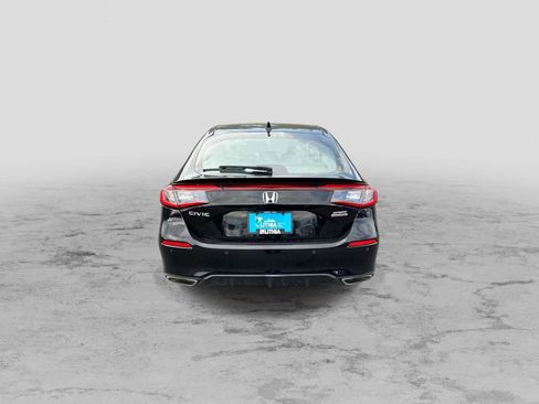 Used 2022 Honda Civic Sport Touring image 7