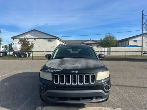 Used 2012 Jeep Compass Sport FWD image 1