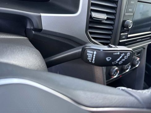 Used 2022 Volkswagen Atlas SE image 23