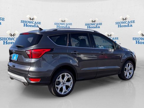 Used 2019 Ford Escape Titanium AWD/4WD image 8