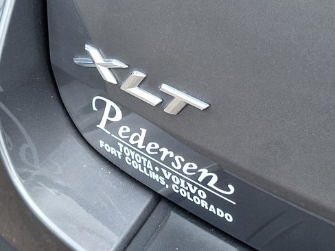 Used 2023 Ford Explorer XLT w/ Equipment Group 202A AWD/4WD image 9