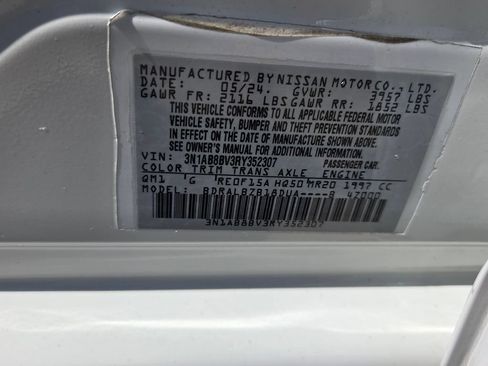 Used 2024 Nissan Sentra S FWD image 18