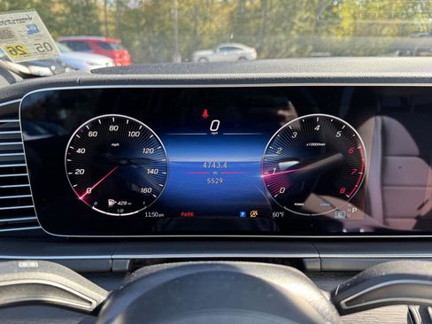 Certified 2025 Mercedes-Benz GLE 350 4MATIC image 9