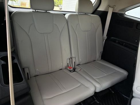 Used 2023 Kia Sorento SX FWD image 30
