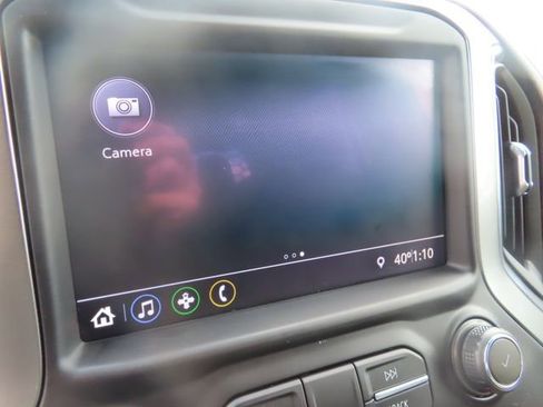 Used 2021 Chevrolet Silverado 2500 LT w/ Convenience Package image 29