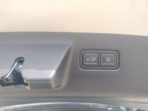 Used 2025 Hyundai Santa Fe SEL FWD image 43