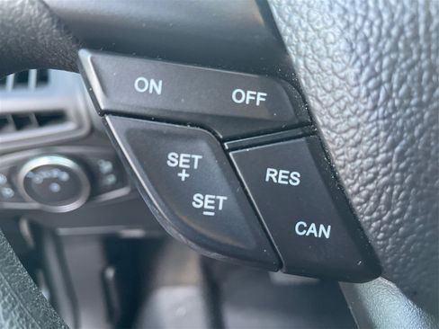 Used 2018 Ford Focus SEL image 57