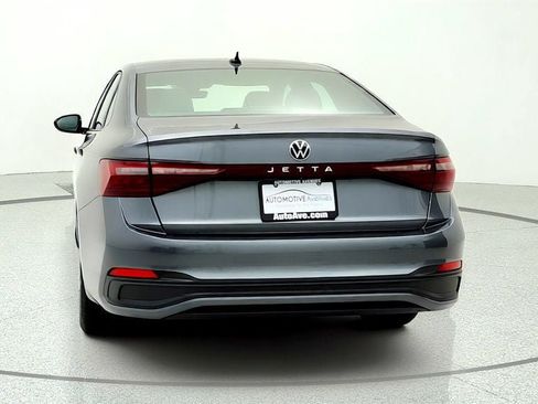 Used 2025 Volkswagen Jetta Sport FWD image 6
