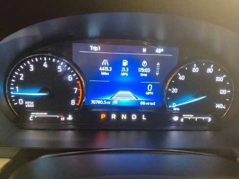 Used 2021 Ford Explorer XLT w/ Equipment Group 202A image 23