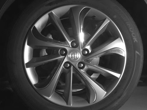 Used 2023 Buick Encore GX Essence w/ Experience Buick Package FWD image 11