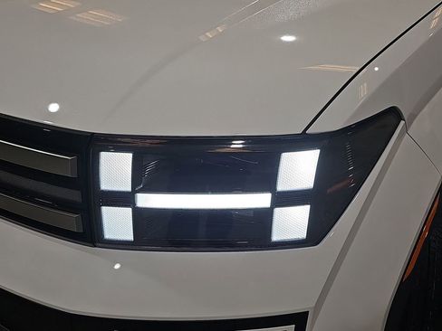 New 2026 Hyundai Santa Fe SE FWD image 32