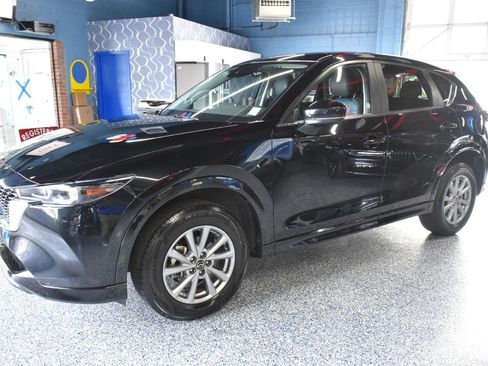 Used 2024 MAZDA CX-5 AWD 2.5 S w/ Select Package image 12