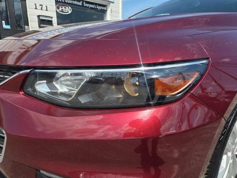 Used 2016 Chevrolet Malibu LT FWD image 28