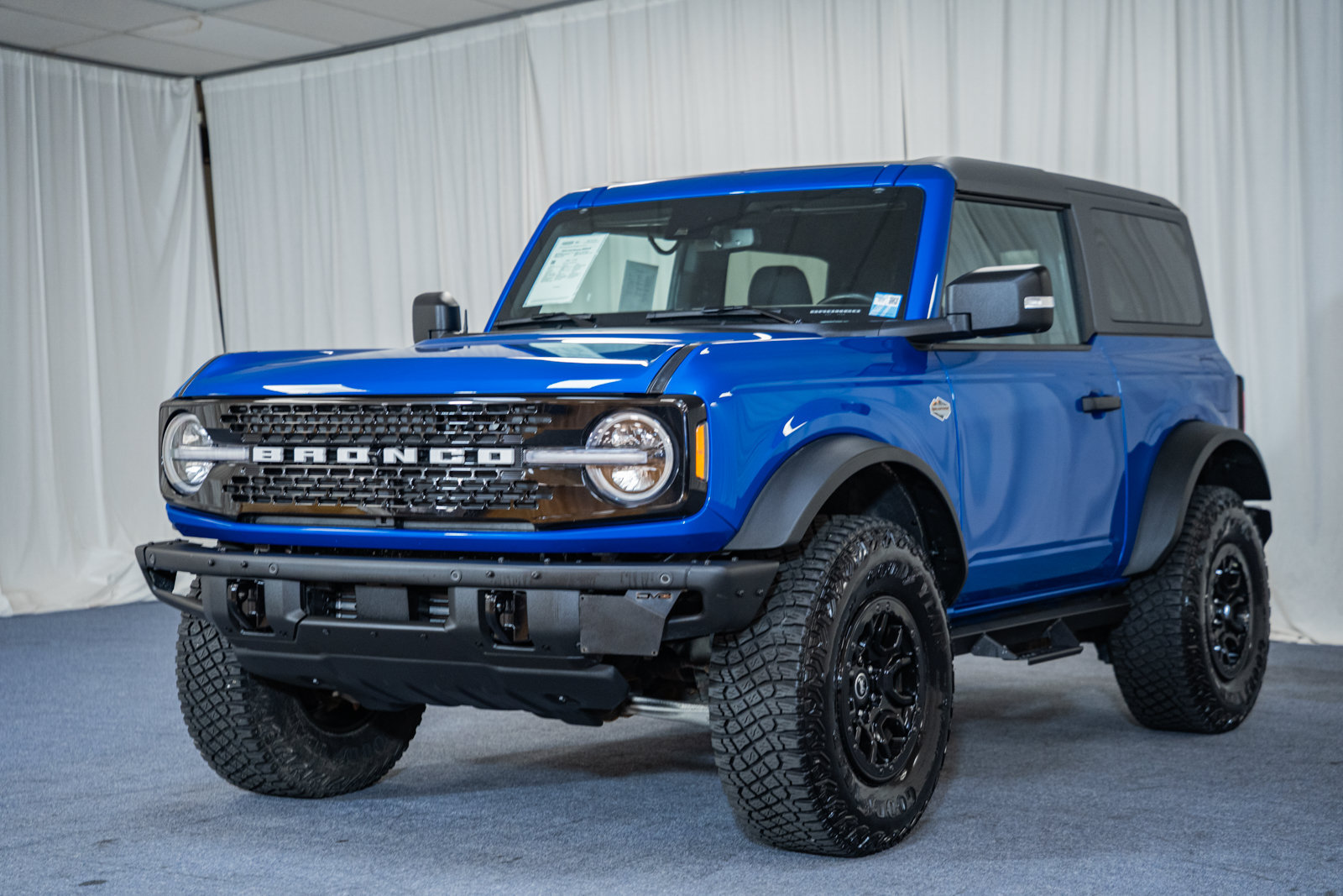 Used 2023 Ford Bronco Wildtrak AWD/4WD image 3