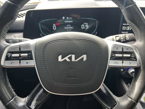 Used 2023 Kia Telluride EX X-Line image 25