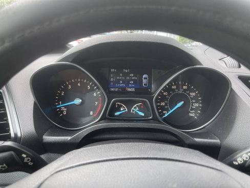 Used 2019 Ford Escape S FWD image 14