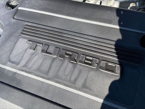 Used 2024 Buick Envision Sport Touring image 33