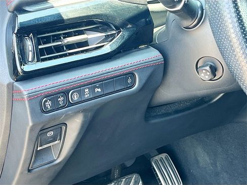 Used 2023 Acura MDX Type S image 10