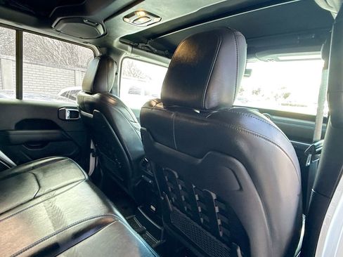 Used 2023 Jeep Wrangler Unlimited Rubicon 4xe w/ Cold Weather Group image 31