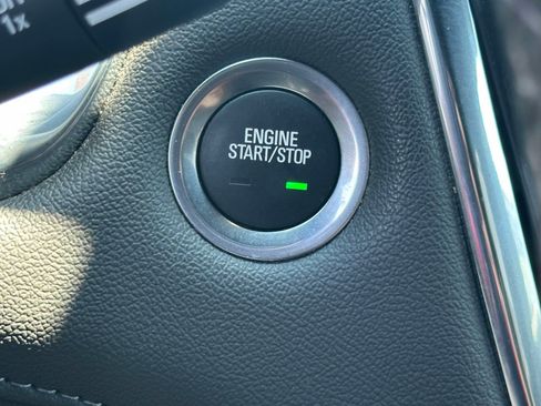 Certified 2023 Chevrolet Traverse LT FWD image 26