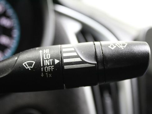 Used 2019 Chevrolet Malibu LS image 25