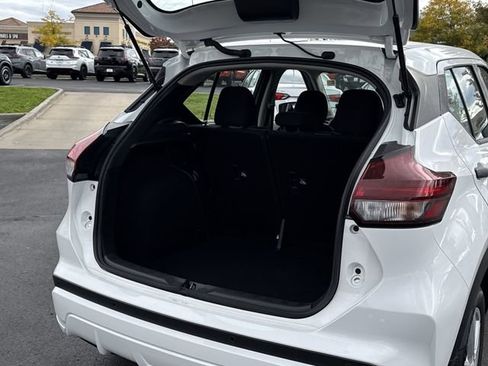Certified 2023 Nissan Kicks S image 18