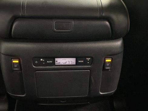 Used 2023 Nissan Armada Platinum w/ Captain's Chairs Package AWD/4WD image 36