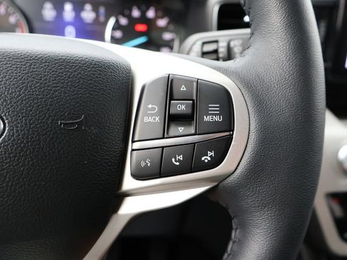 Certified 2023 Ford Explorer XLT w/ Equipment Group 202A AWD/4WD image 30