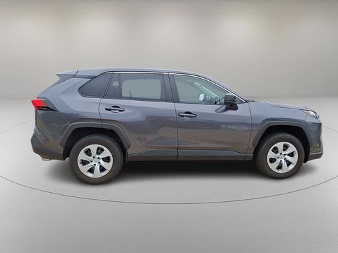 Used 2024 Toyota RAV4 LE AWD/4WD image 12