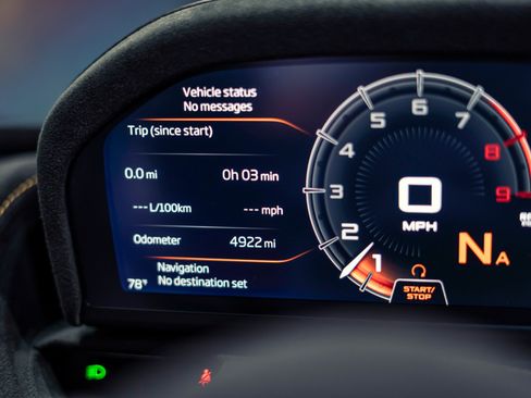 Used 2021 McLaren 765LT RWD image 21