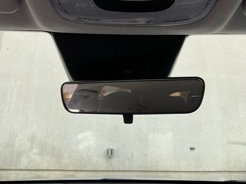 Used 2025 Hyundai Kona SEL image 18