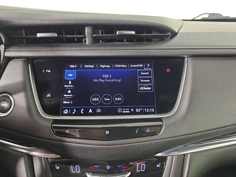 Used 2021 Cadillac XT5 Premium Luxury image 14