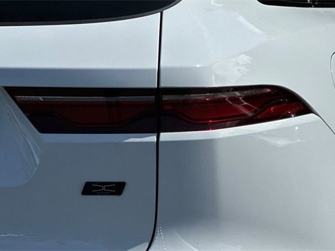 New 2026 Jaguar F-PACE R-Dynamic S image 26