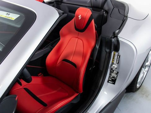 Certified 2025 Ferrari Roma Spider image 44