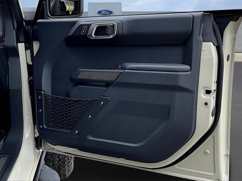 New 2025 Ford Bronco Badlands image 31