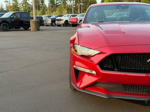 Used 2022 Ford Mustang GT Premium w/ Ford Safe & Smart Package RWD image 9