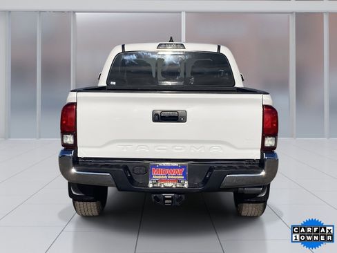 Used 2021 Toyota Tacoma SR5 image 5