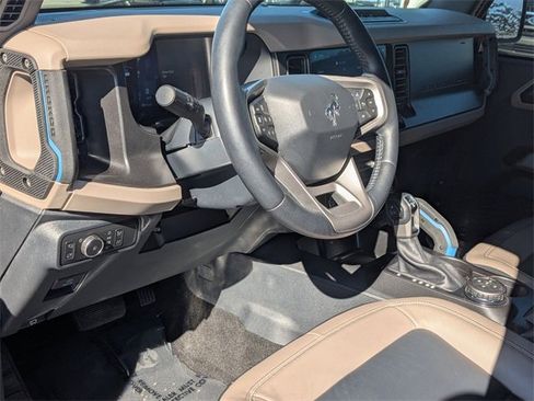 Certified 2022 Ford Bronco Wildtrak image 11