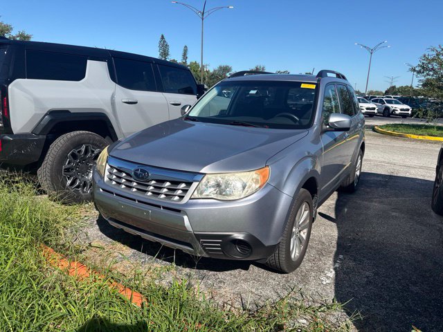 Used 2012 Subaru Forester 2.5X Premium w/ All-Weather Pkg AWD/4WD image 3